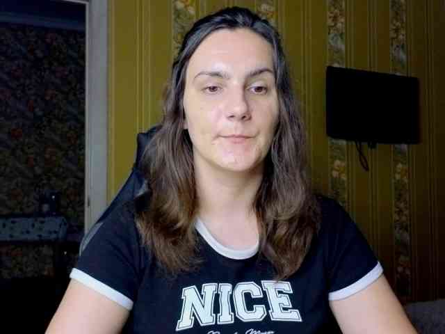 Secret_Smile webcam