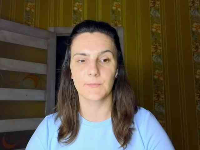 Secret_Smile webcam
