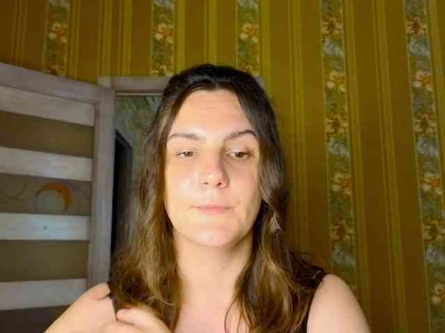 Secret_Smile webcam
