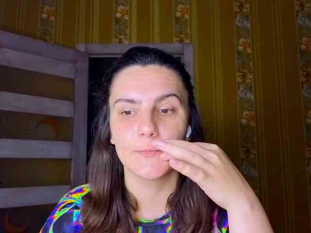 Secret_Smile webcam