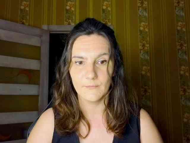 Secret_Smile webcam