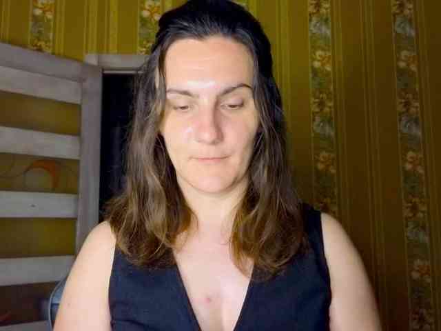 Secret_Smile webcam
