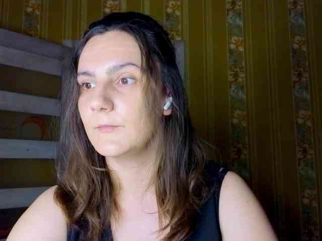 Secret_Smile webcam