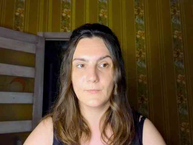 Secret_Smile webcam