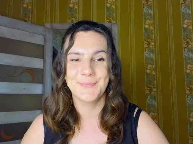 Secret_Smile webcam