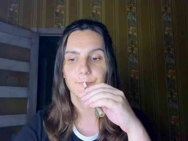 Secret_Smile webcam
