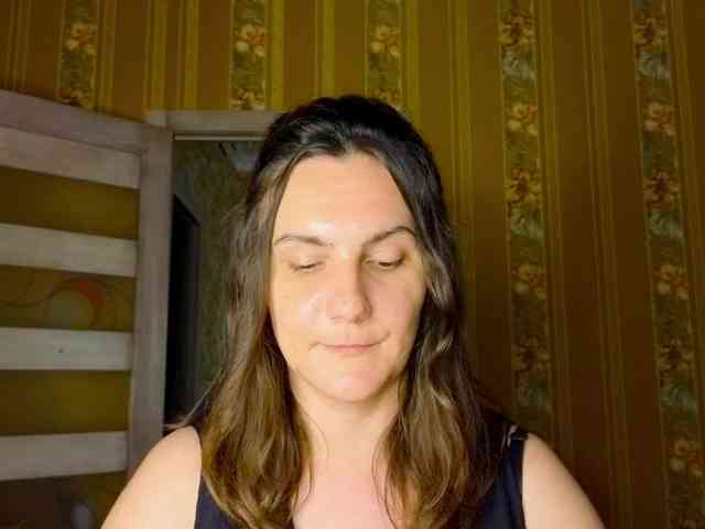 Secret_Smile webcam