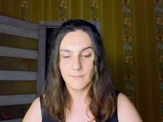 Secret_Smile webcam