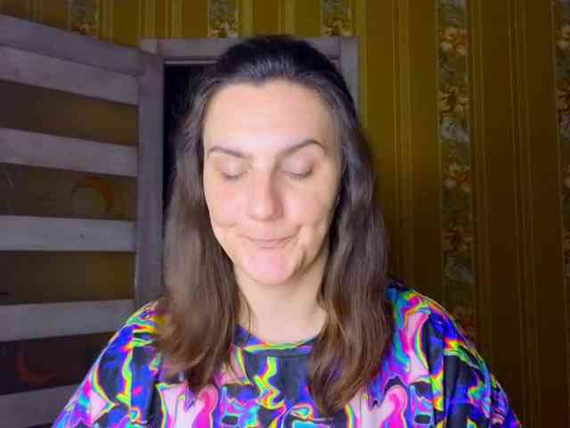 Secret_Smile webcam