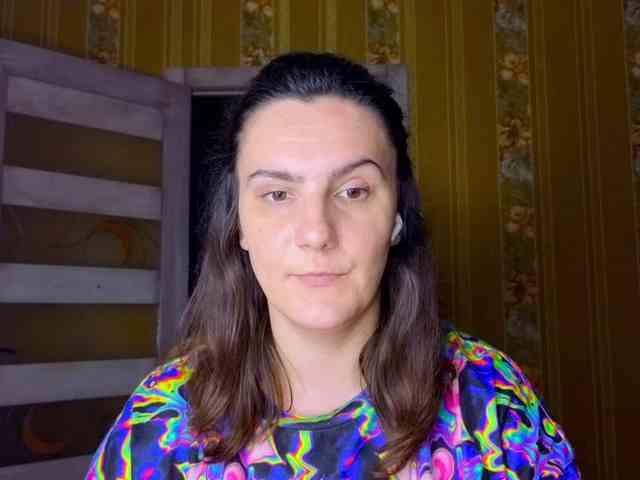 Secret_Smile webcam