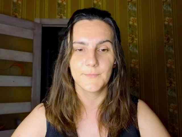 Secret_Smile webcam