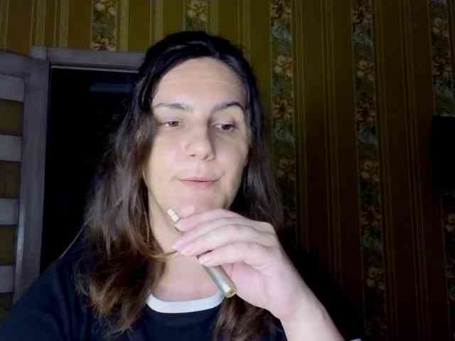 Secret_Smile webcam