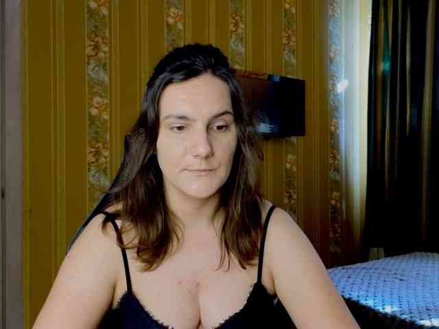 Secret_Smile webcam