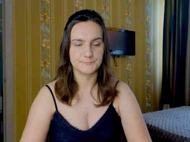 Secret_Smile webcam