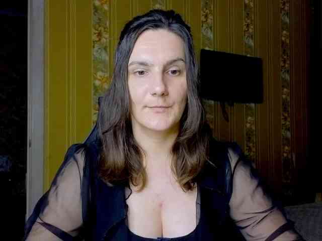 Secret_Smile webcam