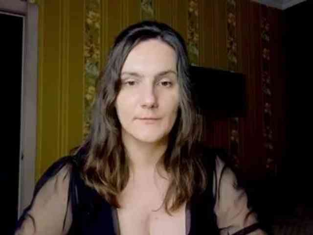 Secret_Smile webcam
