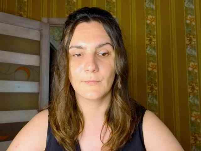 Secret_Smile webcam