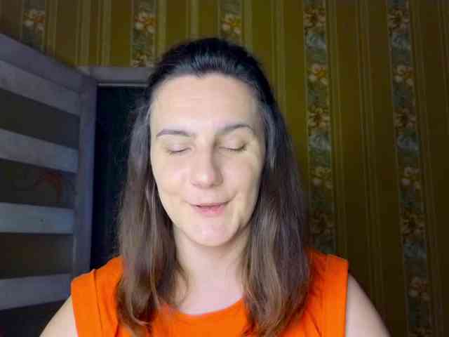 Secret_Smile webcam