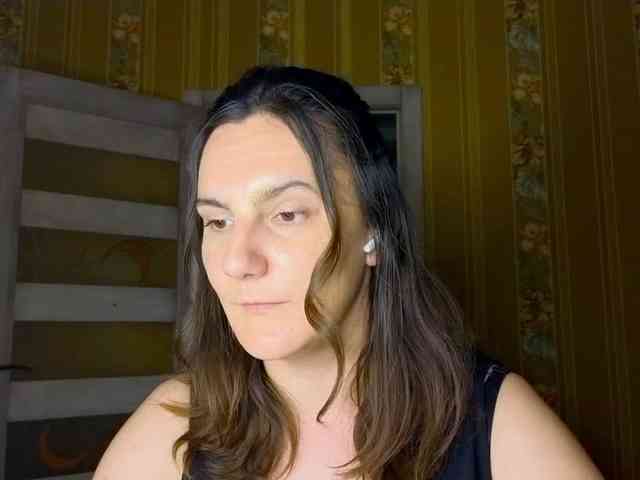 Secret_Smile webcam