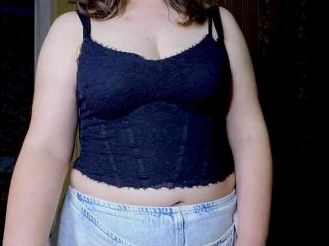 Secret_Smile webcam