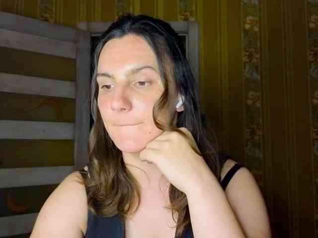 Secret_Smile webcam