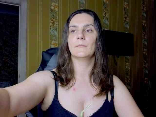 Secret_Smile webcam
