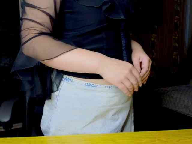 Secret_Smile webcam