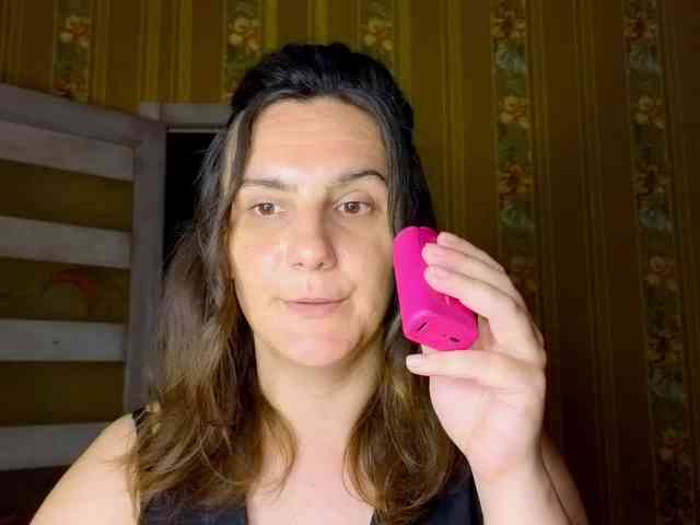 Secret_Smile webcam