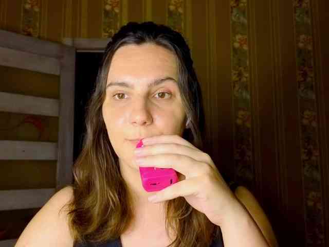 Secret_Smile webcam