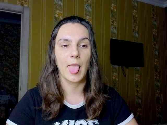 Secret_Smile webcam