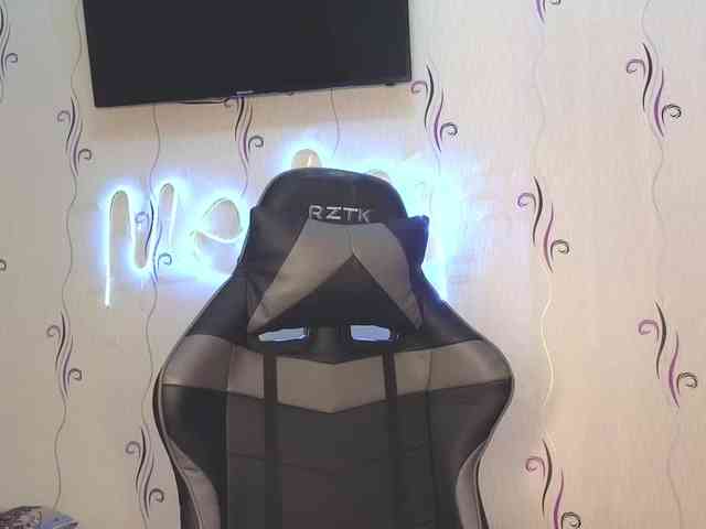 Secret_Smile webcam