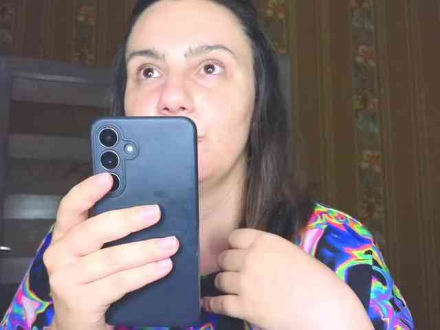 Secret_Smile webcam