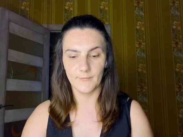 Secret_Smile webcam