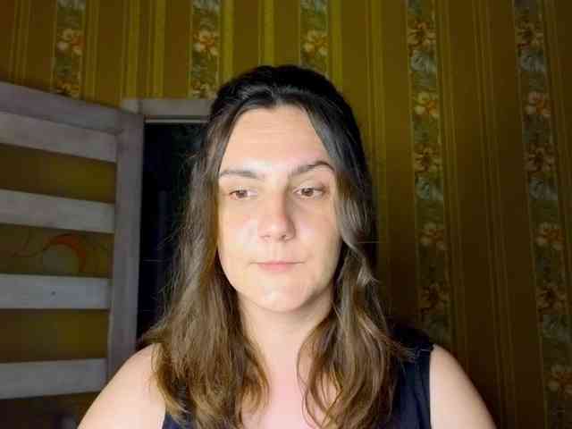 Secret_Smile webcam