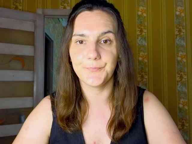 Secret_Smile webcam