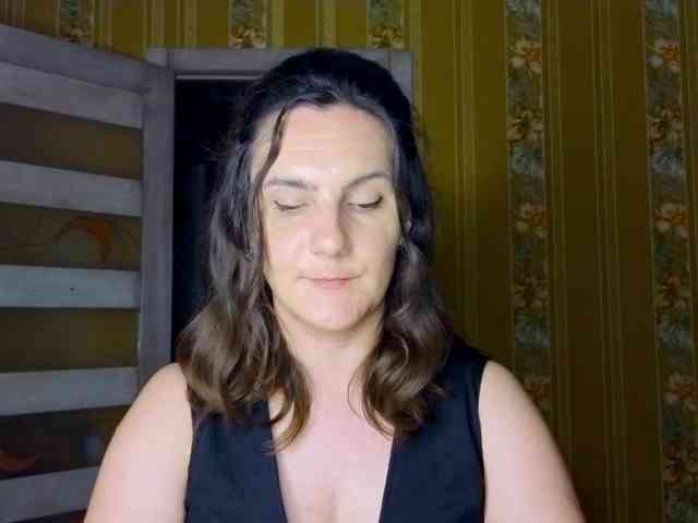 Secret_Smile webcam