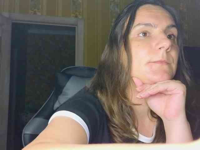 Secret_Smile webcam