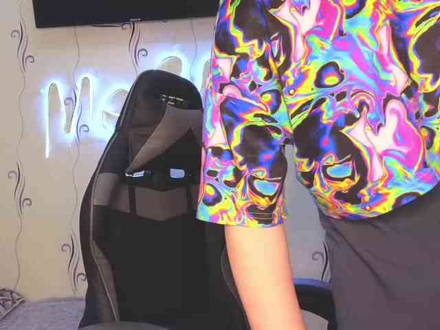 Secret_Smile webcam