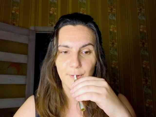 Secret_Smile webcam