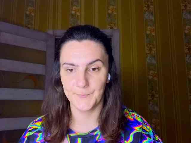 Secret_Smile webcam