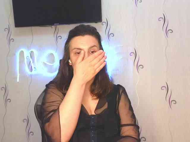 Secret_Smile webcam