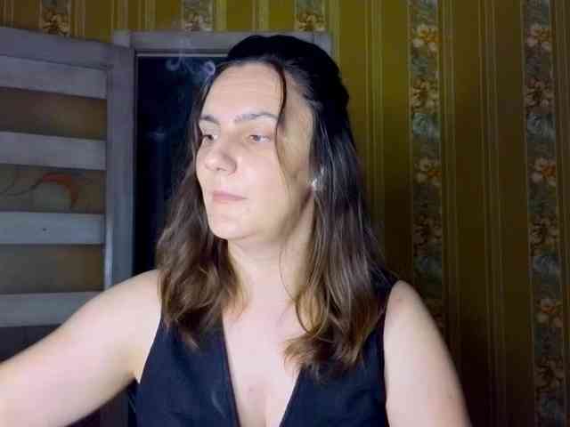 Secret_Smile webcam