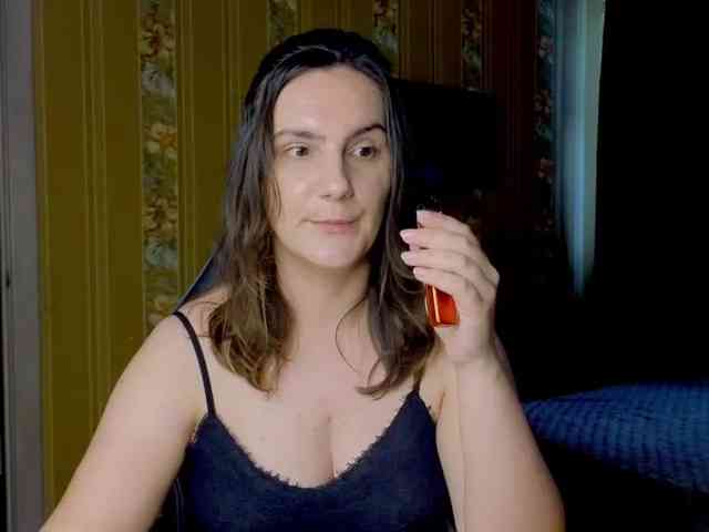 Secret_Smile webcam