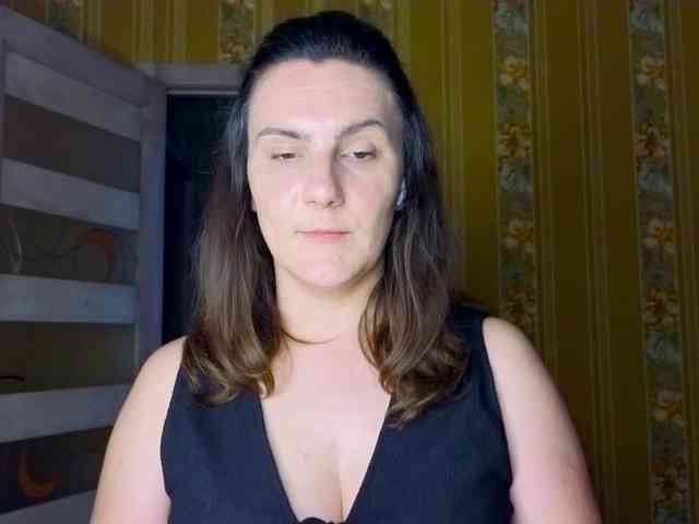 Secret_Smile webcam