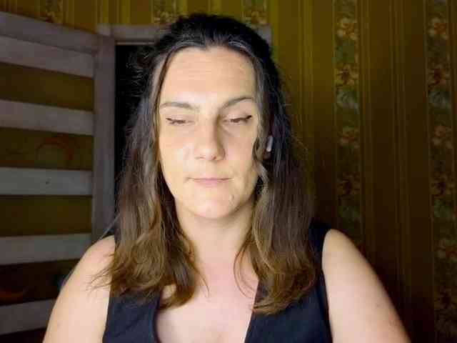 Secret_Smile webcam