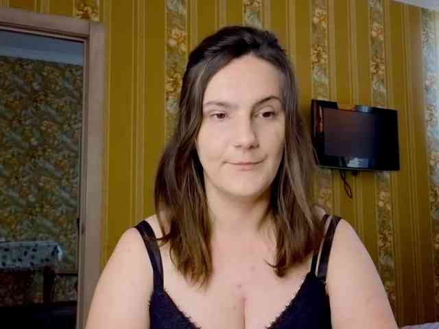 Secret_Smile webcam