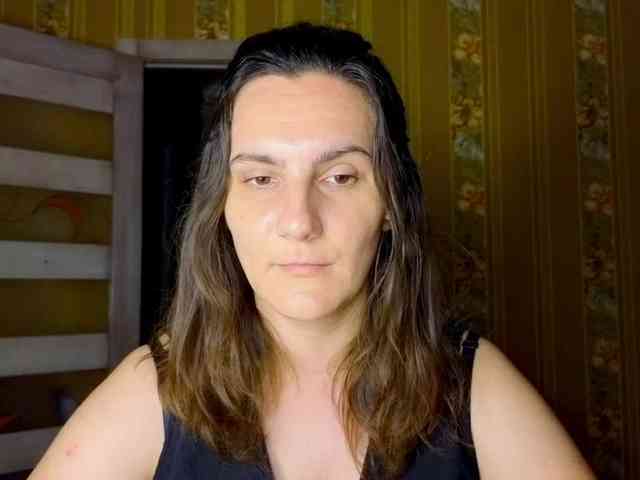 Secret_Smile webcam