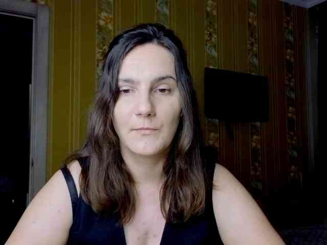 Secret_Smile webcam