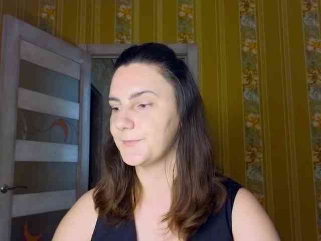 Secret_Smile webcam