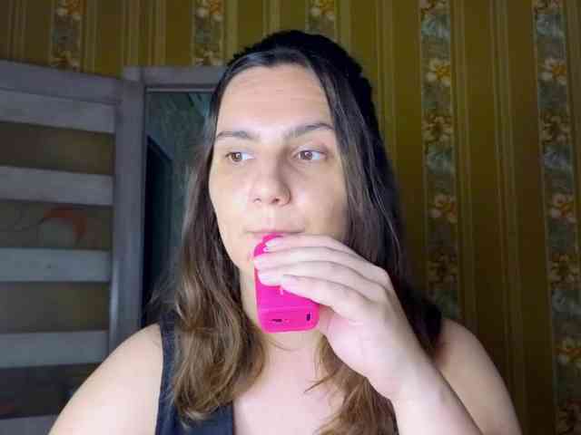 Secret_Smile webcam
